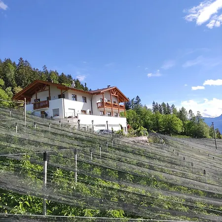 Prünsterhof Apartment Schenna
